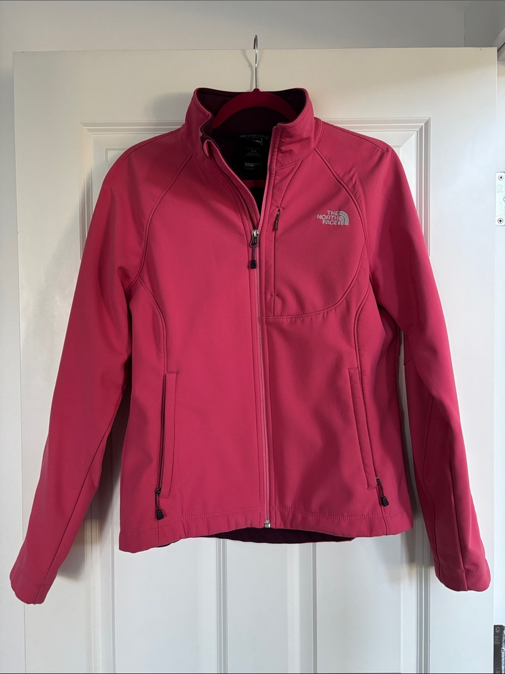 The North Face Women's Raspberry Pink Softshell Jacket